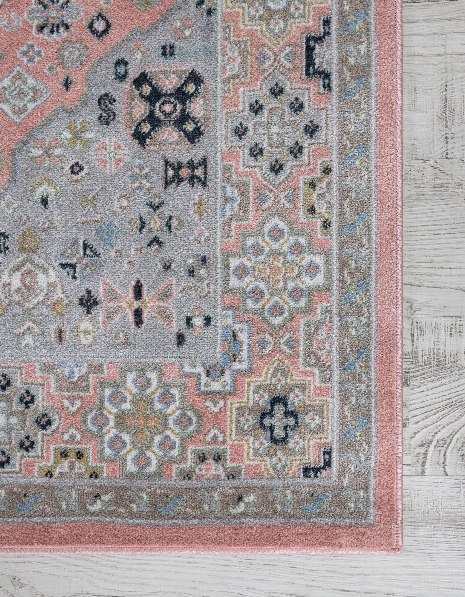 7' 10 x 7' 10 Kamala Washable Square Rug