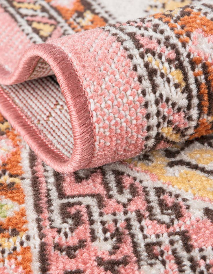 Detail image of 6' x 9' Aarhus Rug