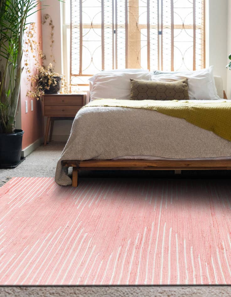 Detail image of 7' 1 x 10'  Hand Woven Chindi Cotton Rug