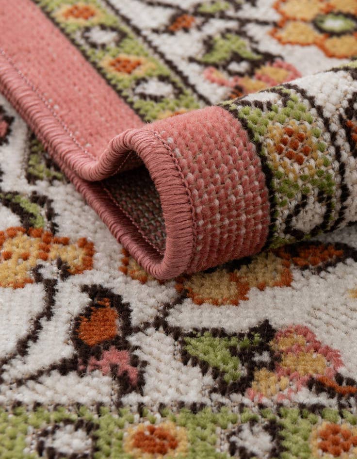 Detail image of 4' x 6' Lucerne Rug