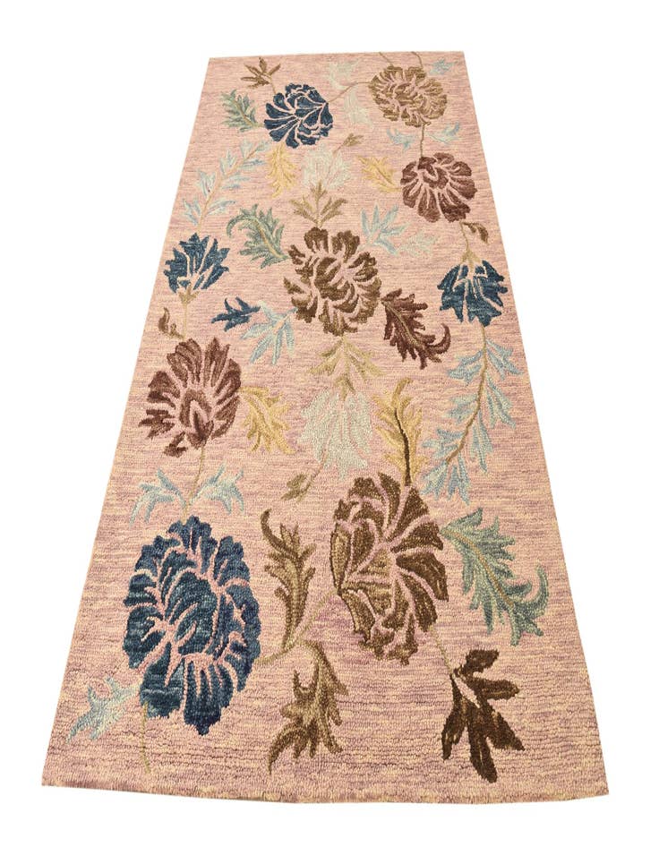 Detail image of 5' x 7' 11 Agra Rug