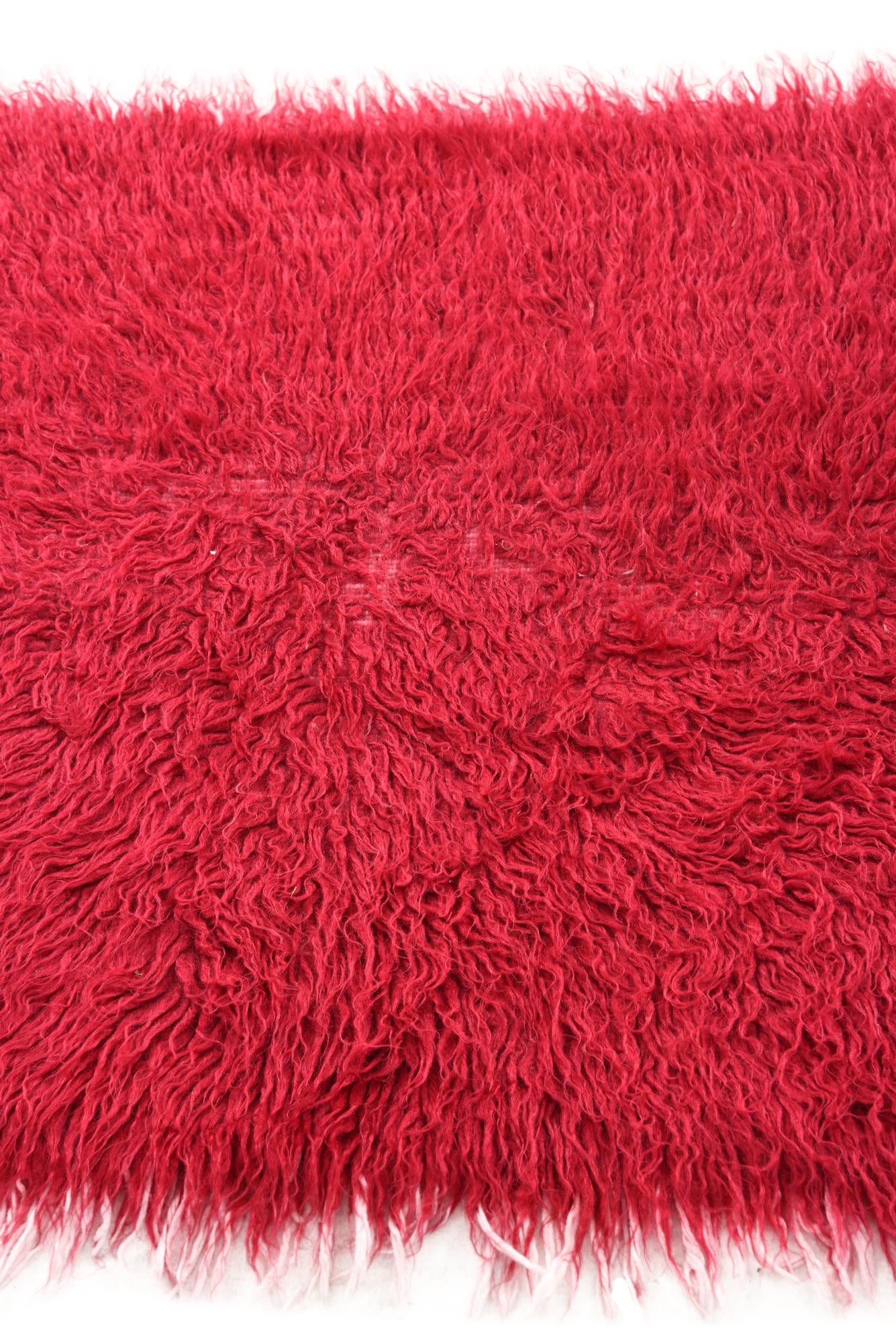 2' 8 x 5' Hand Knotted Moroccan Wool Rug