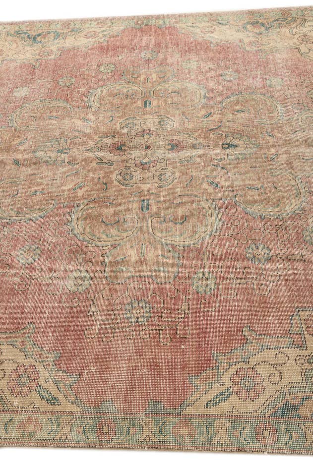 Detail image of 7' 1 x 10' 4 Hand Knotted Ultra Vintage Persian Wool Rug