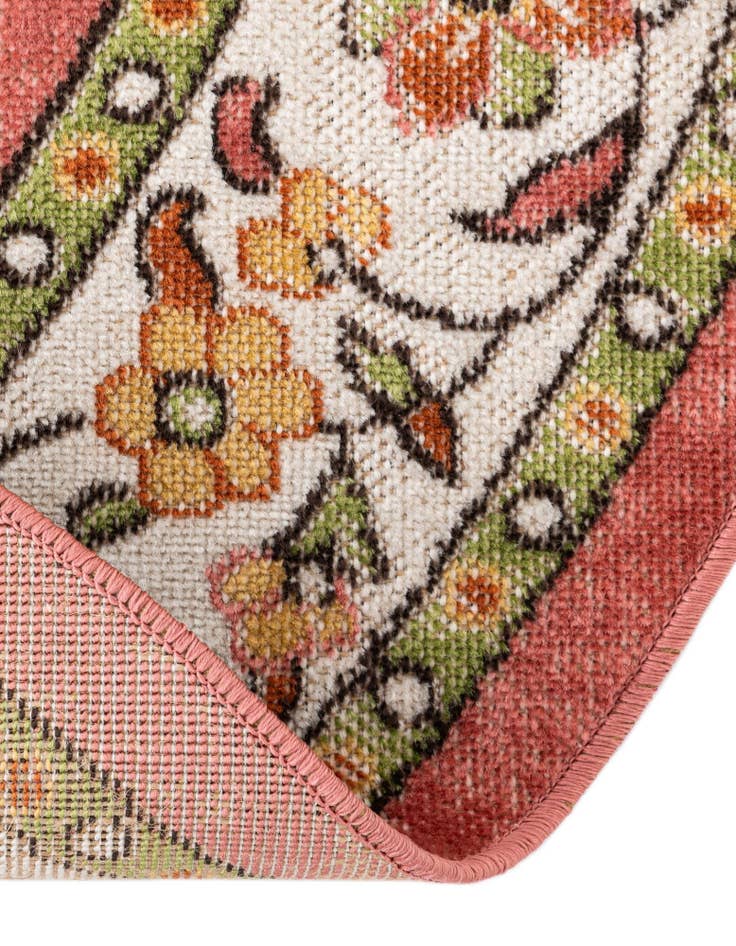 Detail image of 5' 3 x 5' 3 Lucerne Round Rug