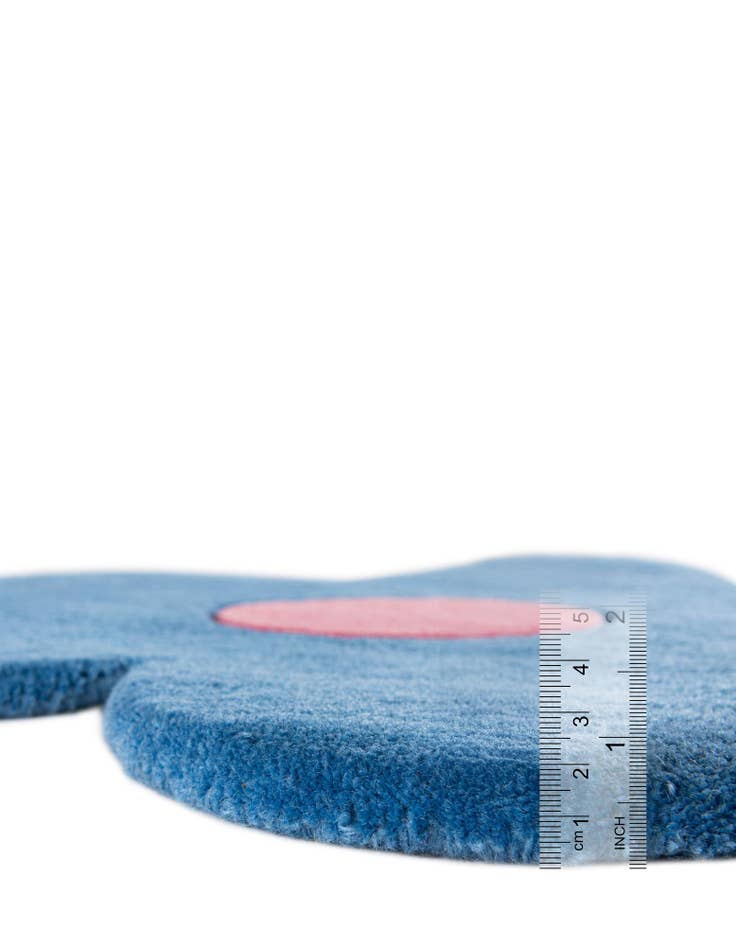 Detail image of 3' 1 x 3' 1 Happy Rugs Funky Flower Wool Round