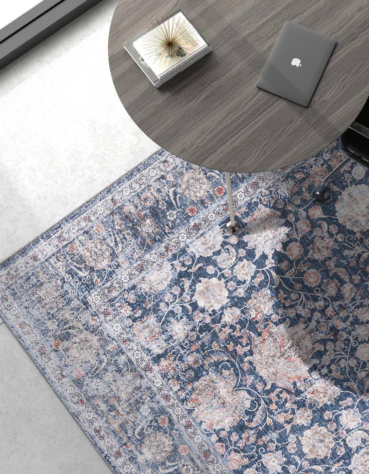 Detail image of 2' x 3' Yara Rug