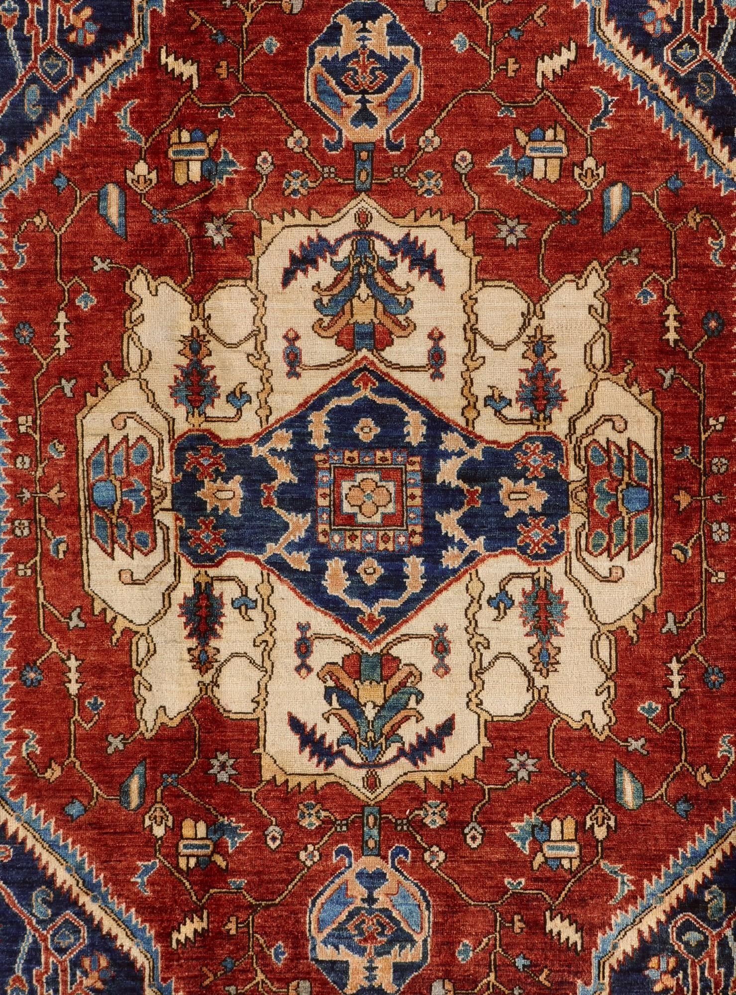 6' 10 x 10' Hand Knotted Heriz Rug