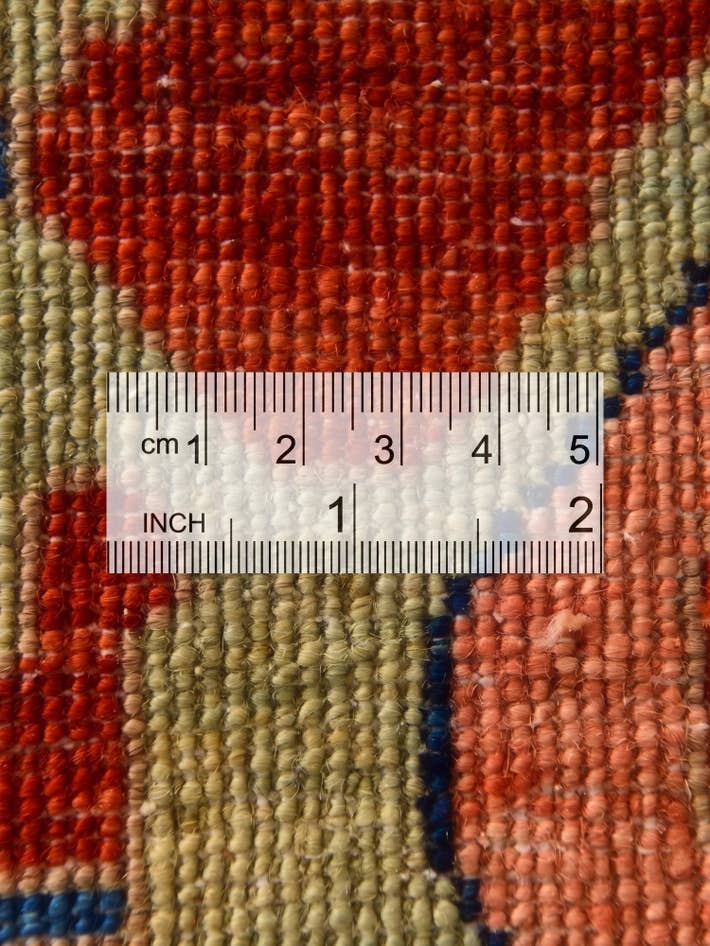 Detail image of 9' 1 x 11' 11 Hand Knotted Heriz Rug