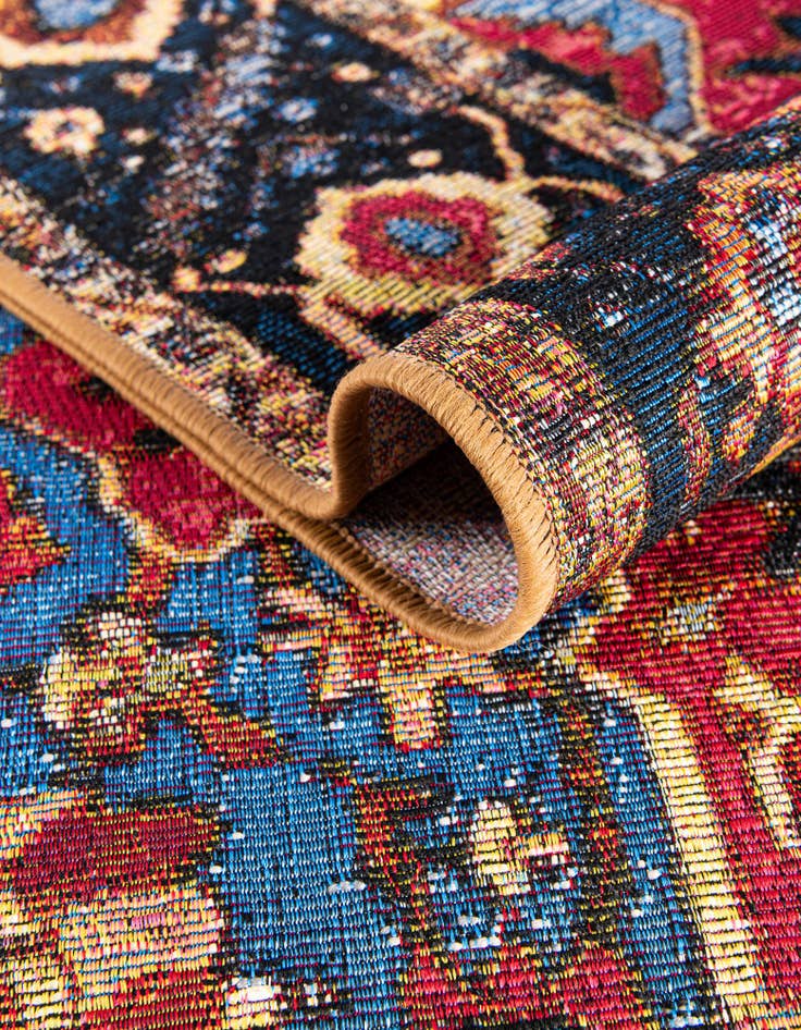 Detail image of 2' x 6'  Washable Traditional Indoor / Outdoor Runner Rug