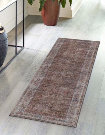 2' x 8' Washable Nostalgia Runner Rug