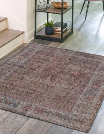 7' 3 x 7' 3 Washable Nostalgia Square Rug