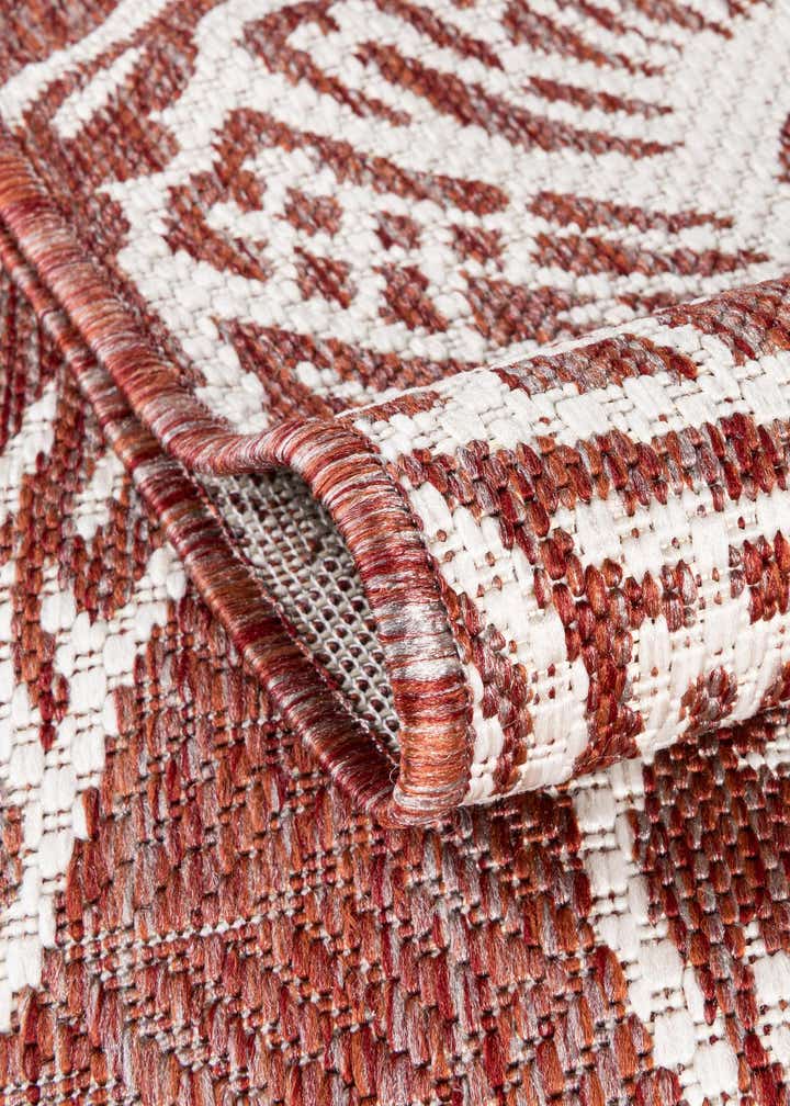 12' x 12' Easy-Clean Coastal Indoor / Outdoor Round Rug