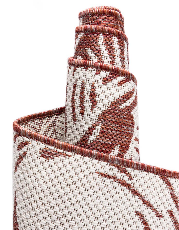 Detail image of 13' x 13' Easy-Clean Coastal Indoor / Outdoor Round Rug