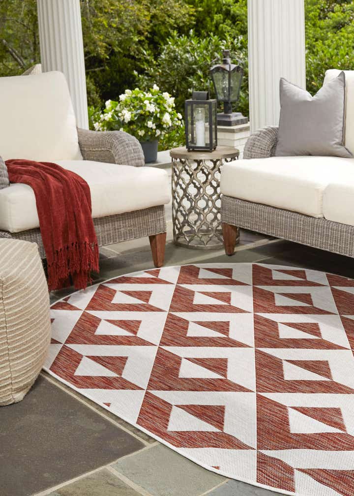 5' 3 x 8' Easy-Clean Jill Zarin Napa Indoor / Outdoor Oval Rug