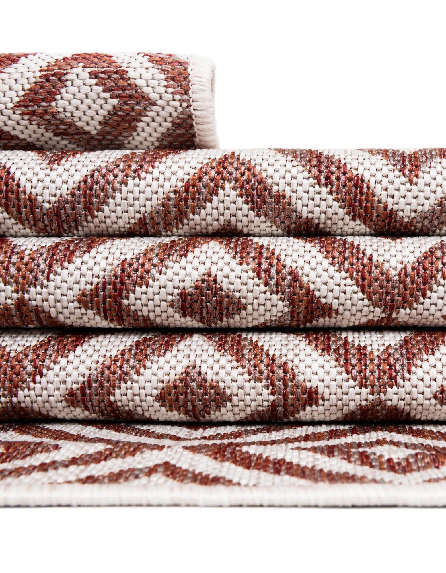 5' 3 x 8' Easy-Clean Jill Zarin Costa Rica Indoor / Outdoor Oval Rug
