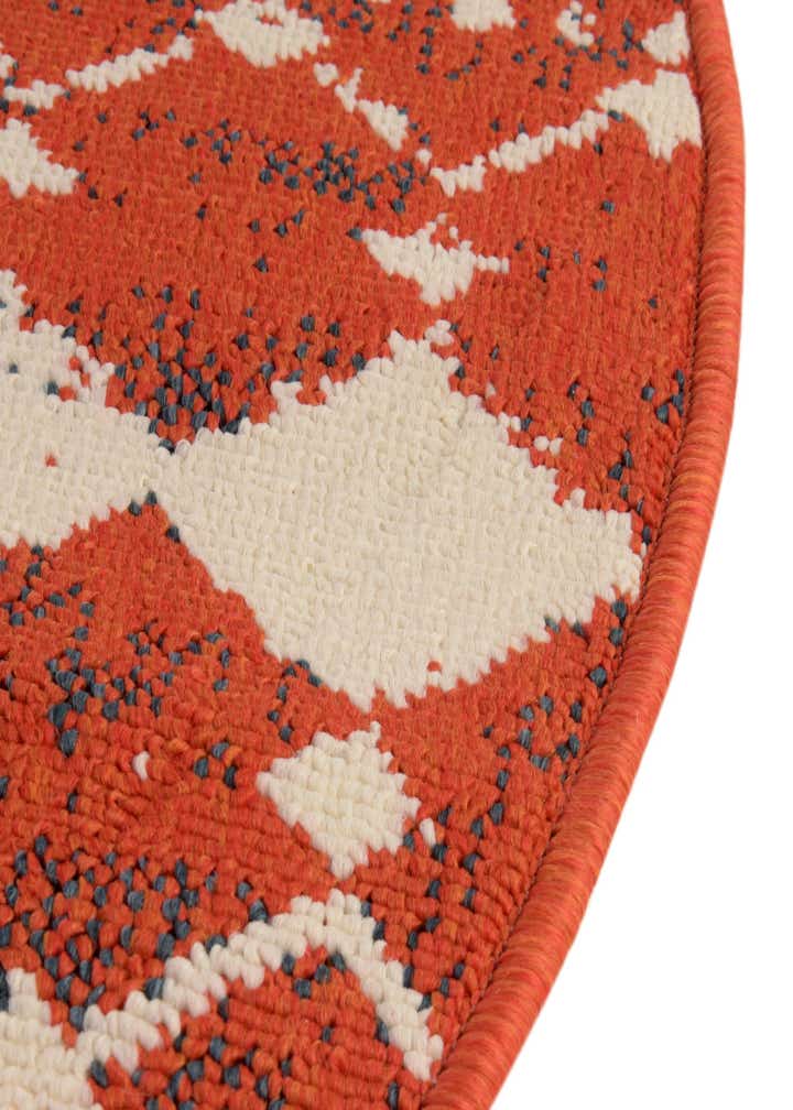 7' 10 x 10' Easy-Clean Lattice Indoor / Outdoor Oval Rug