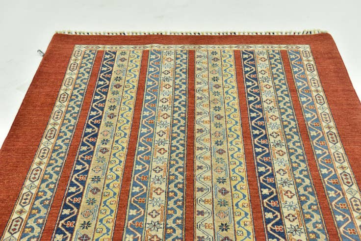 Detail image of 5' x 6' 8 Hand Knotted Ariana Ziegler Rug