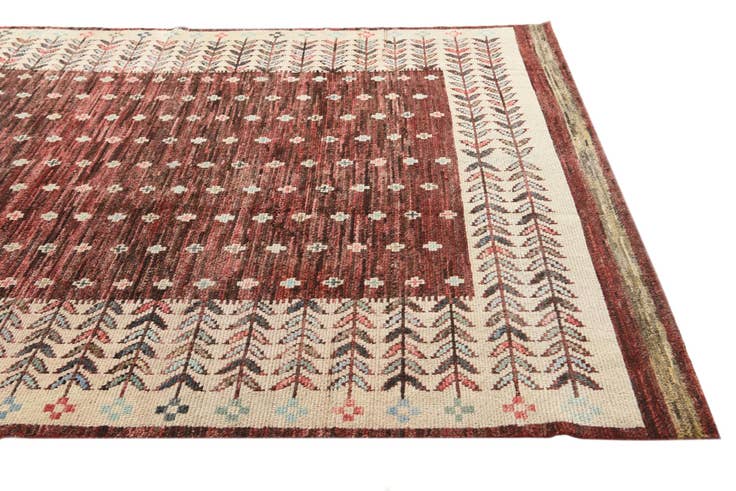 Detail image of 6' 8 x 9' 8 Hand Knotted Ariana Ziegler Wool Rug