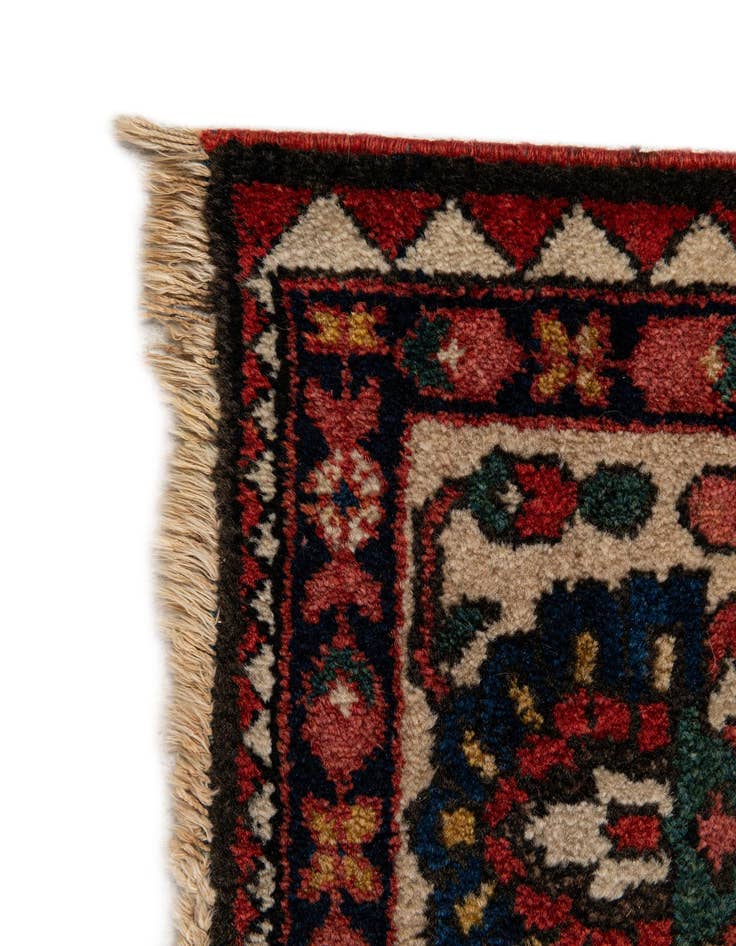 Detail image of 7' 1 x 9' 10  Hand Knotted Bakhtiar Persian Wool Rug