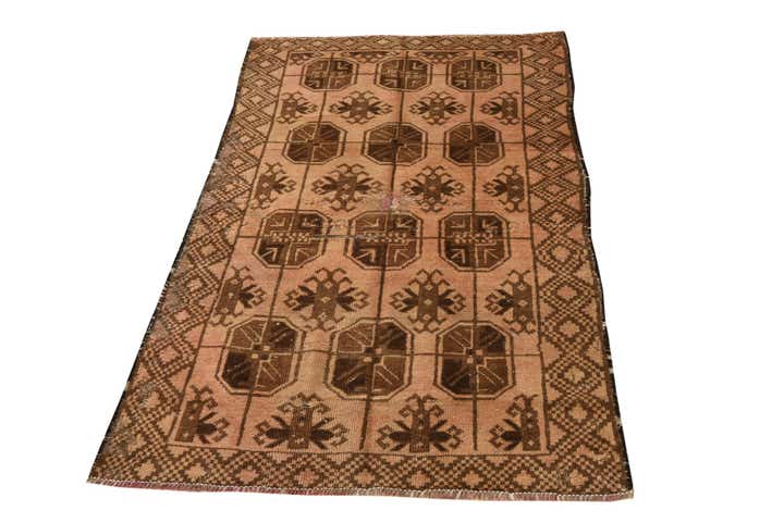 2' 9 x 4' 8 Hand Knotted Balouch Persian Wool Rug