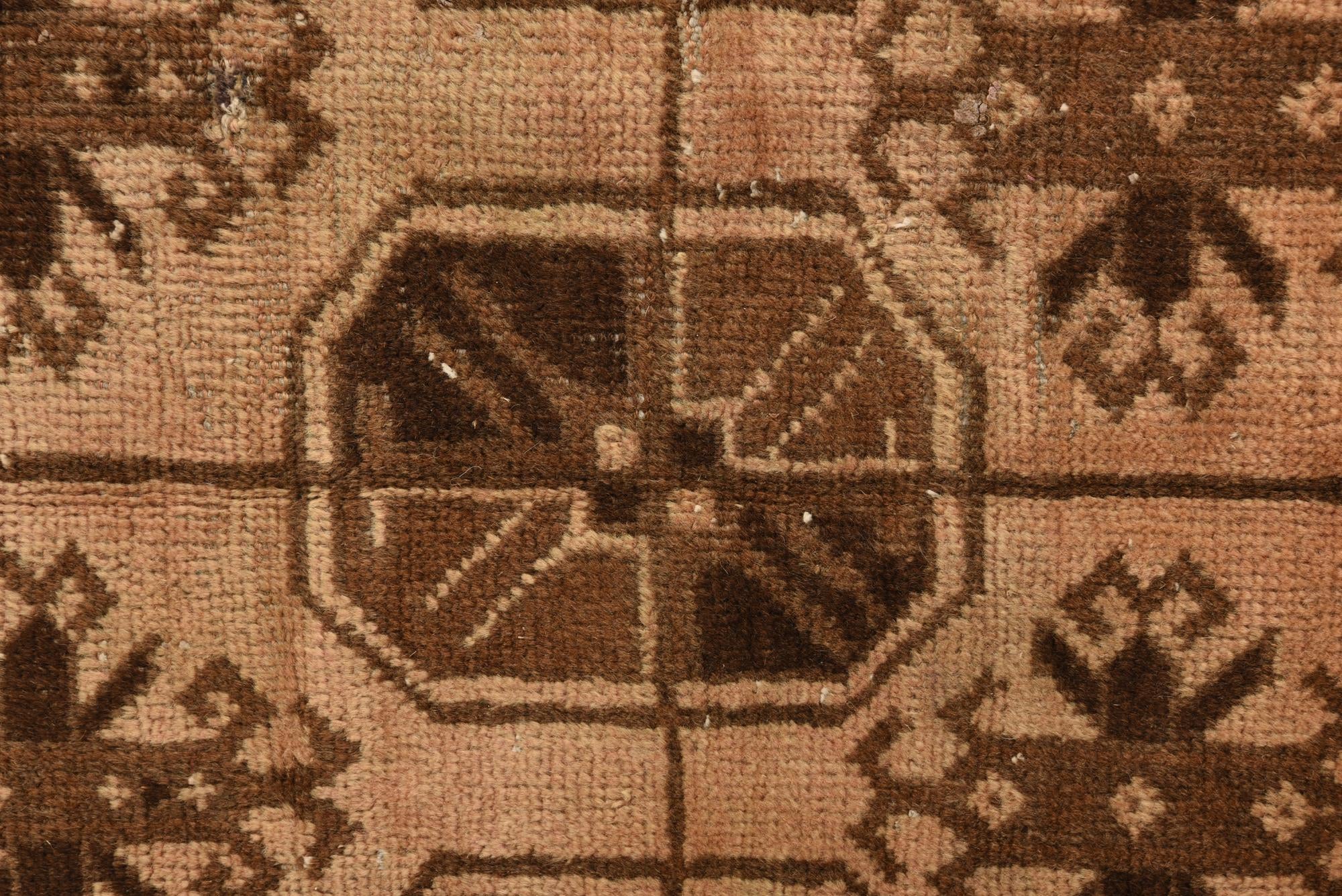 2' 9 x 4' 8 Hand Knotted Balouch Persian Wool Rug