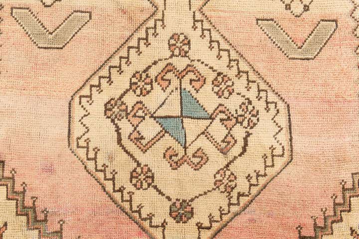4' 2 x 6' 7 Hand Knotted Balouch Wool Rug
