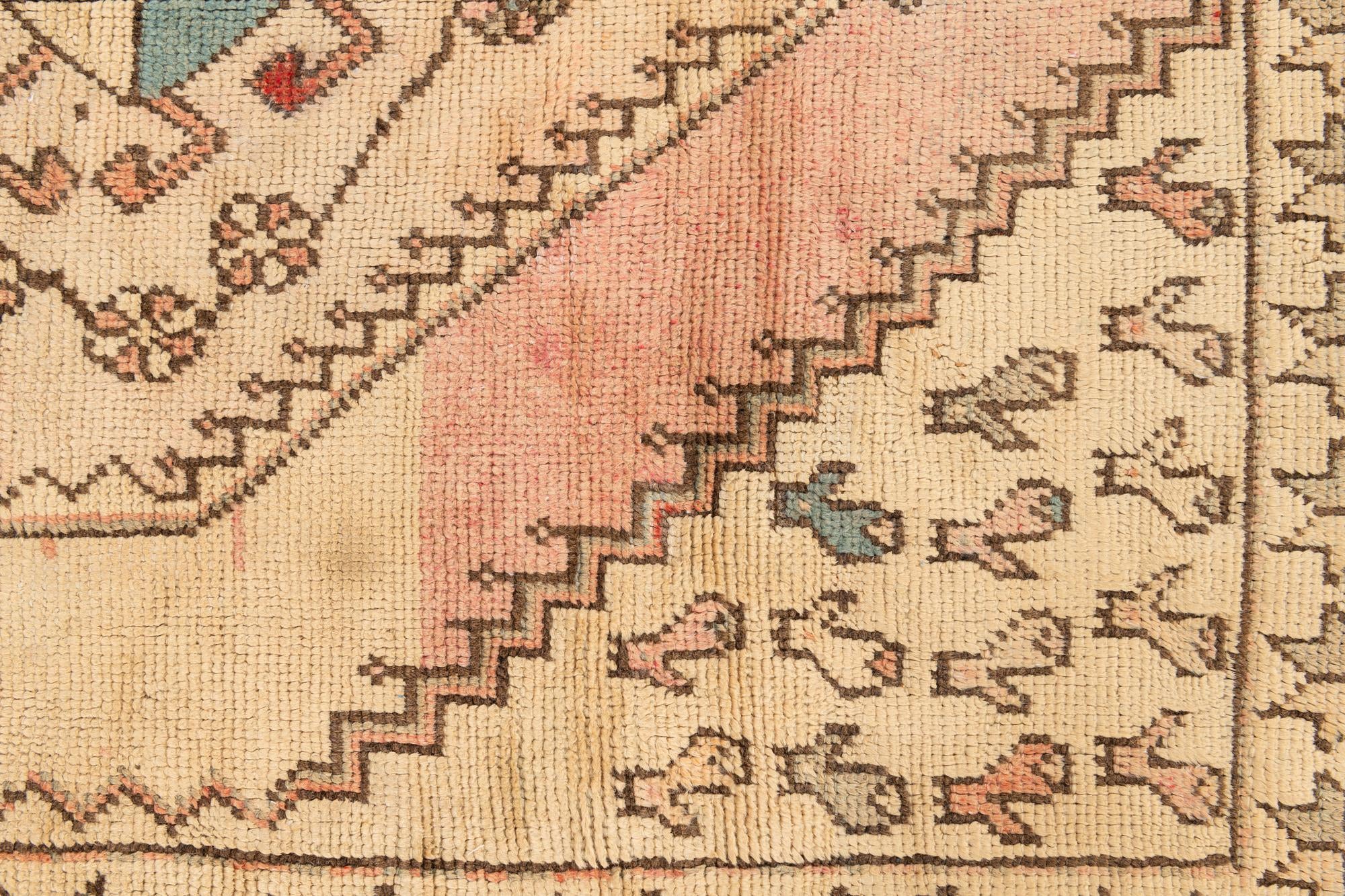 4' 2 x 6' 7 Hand Knotted Balouch Wool Rug