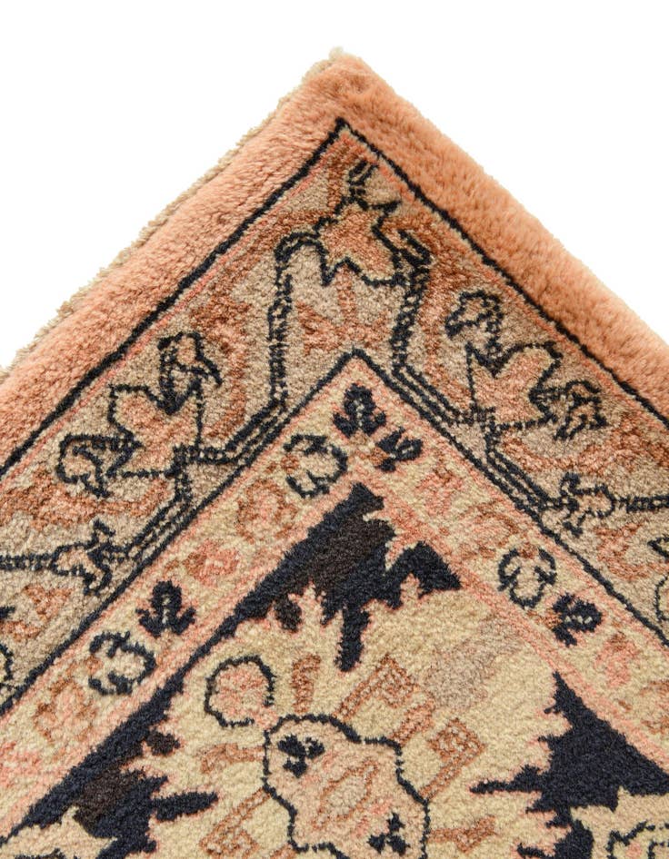 Detail image of 10' 11 x 15' 9 Hand Knotted Bidjar Wool Rug