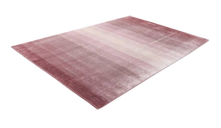 Detail image of 6' 6 x 10' Hand Knotted Darya Wool Rug