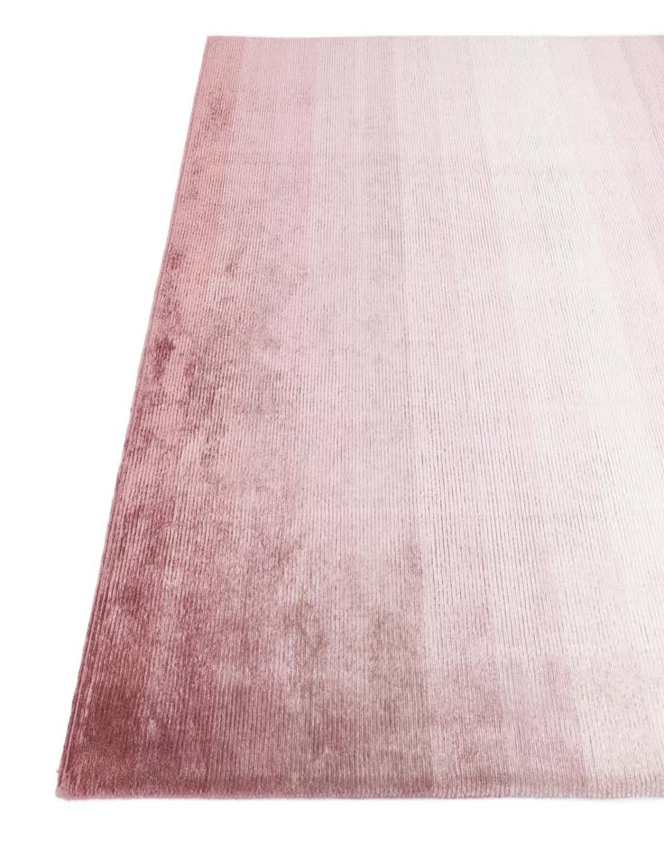 Detail image of 6' 6 x 10' Hand Knotted Darya Wool Rug