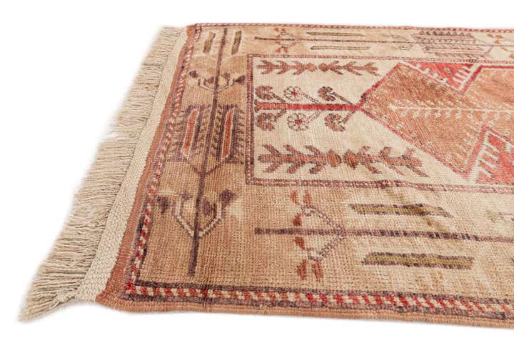 2' 8 x 4' 3 Hand Knotted Fars Wool Rug