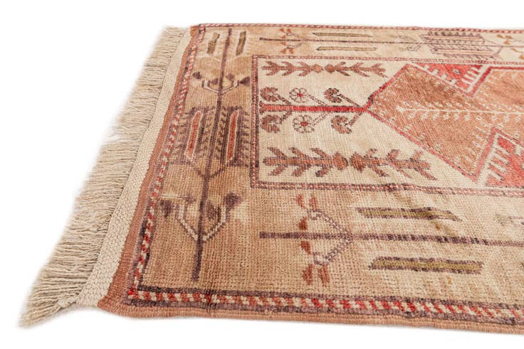 Detail image of 2' 8 x 4' 3 Hand Knotted Fars Wool Rug