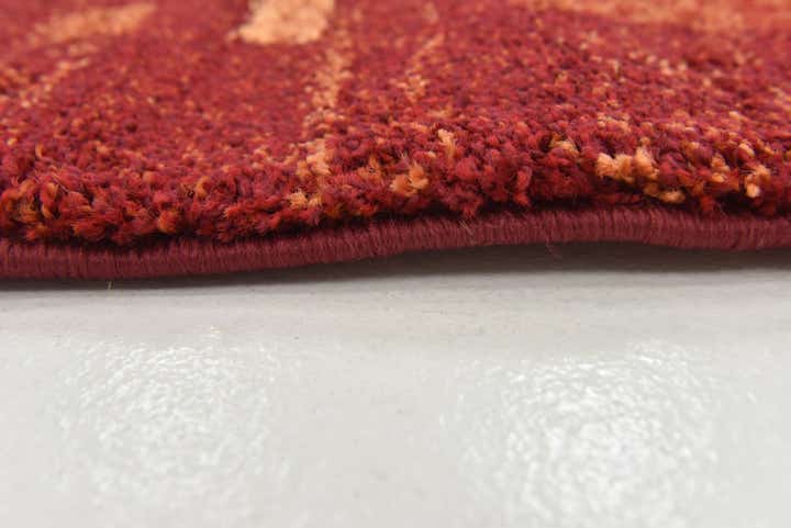 4' x 5' 8 Frieze Rug