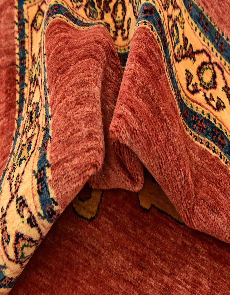 Detail image of 3' 10 x 5' 4 Hand Knotted Ghashghaei Persian Wool Rug