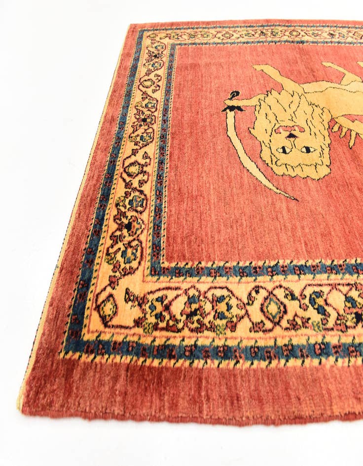 Detail image of 3' 10 x 5' 4 Hand Knotted Ghashghaei Persian Wool Rug