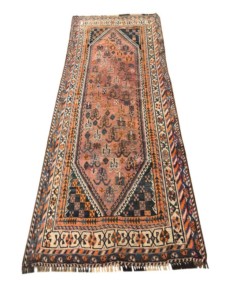 Detail image of 4' 4 x 7' 2 Hand Knotted Ghashghaei Persian Wool Rug