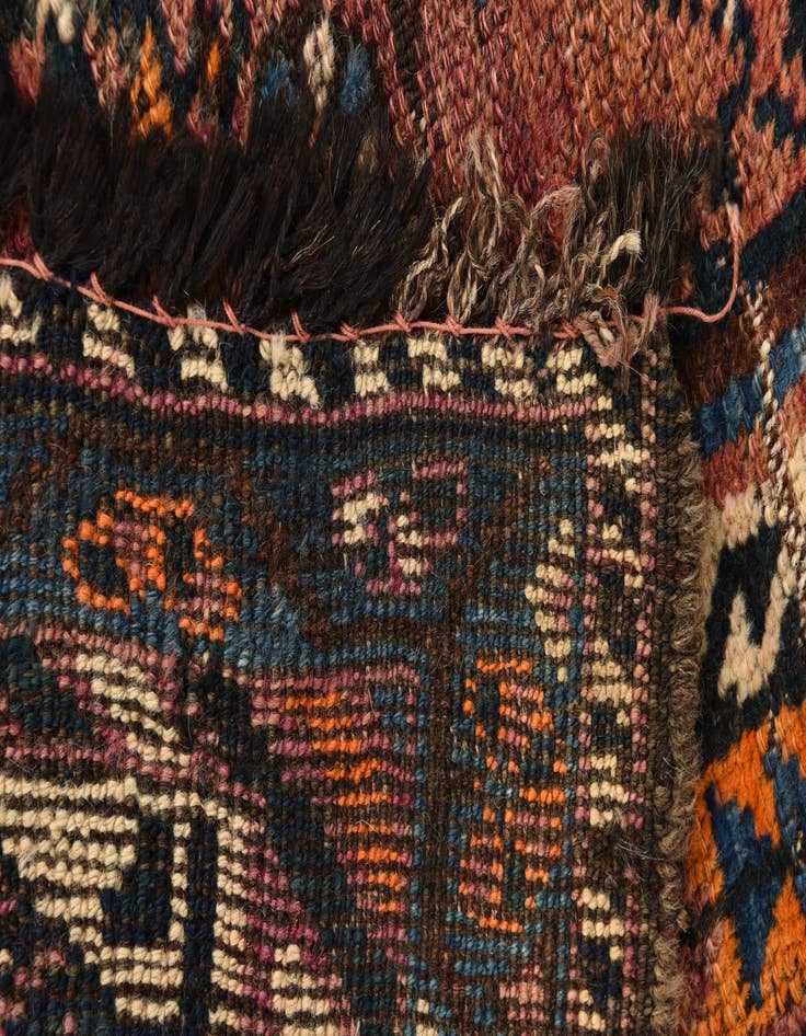 Detail image of 4' 4 x 7' 2 Hand Knotted Ghashghaei Persian Wool Rug