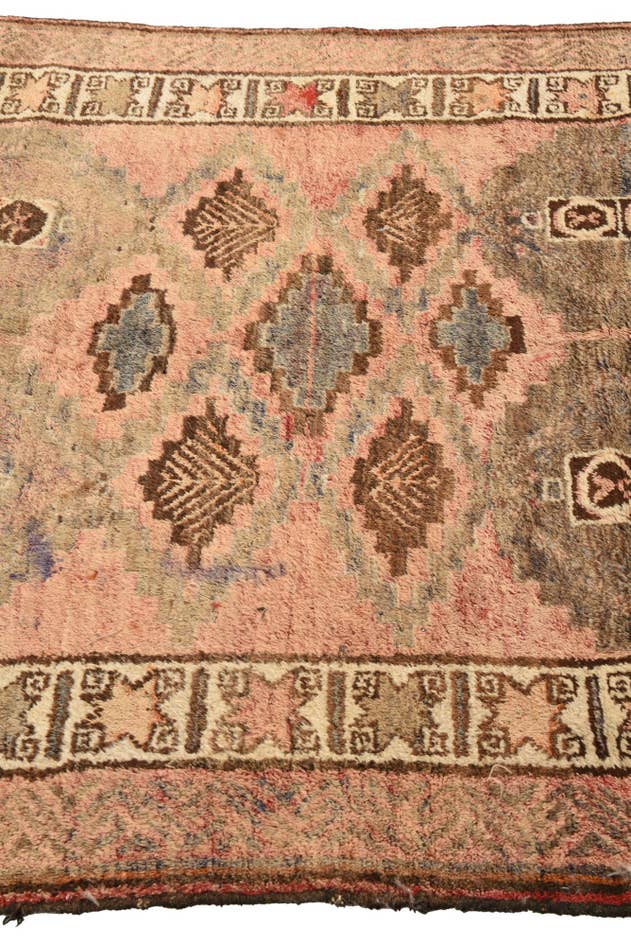 Detail image of 4' 7 x 8' Hand Knotted Hamedan Persian Wool Rug