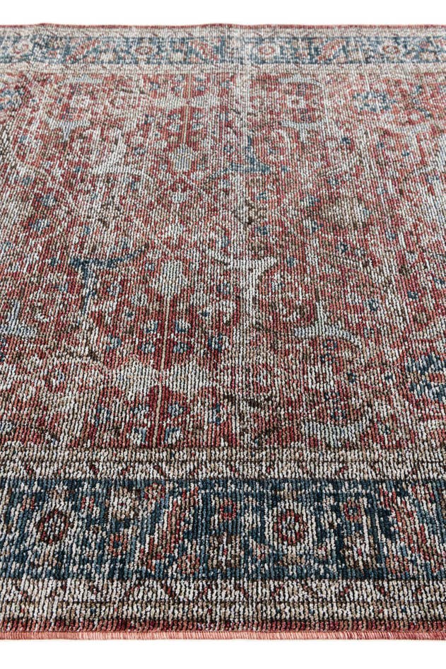 Detail image of 5' 3 x 7' 6 Havana Rug