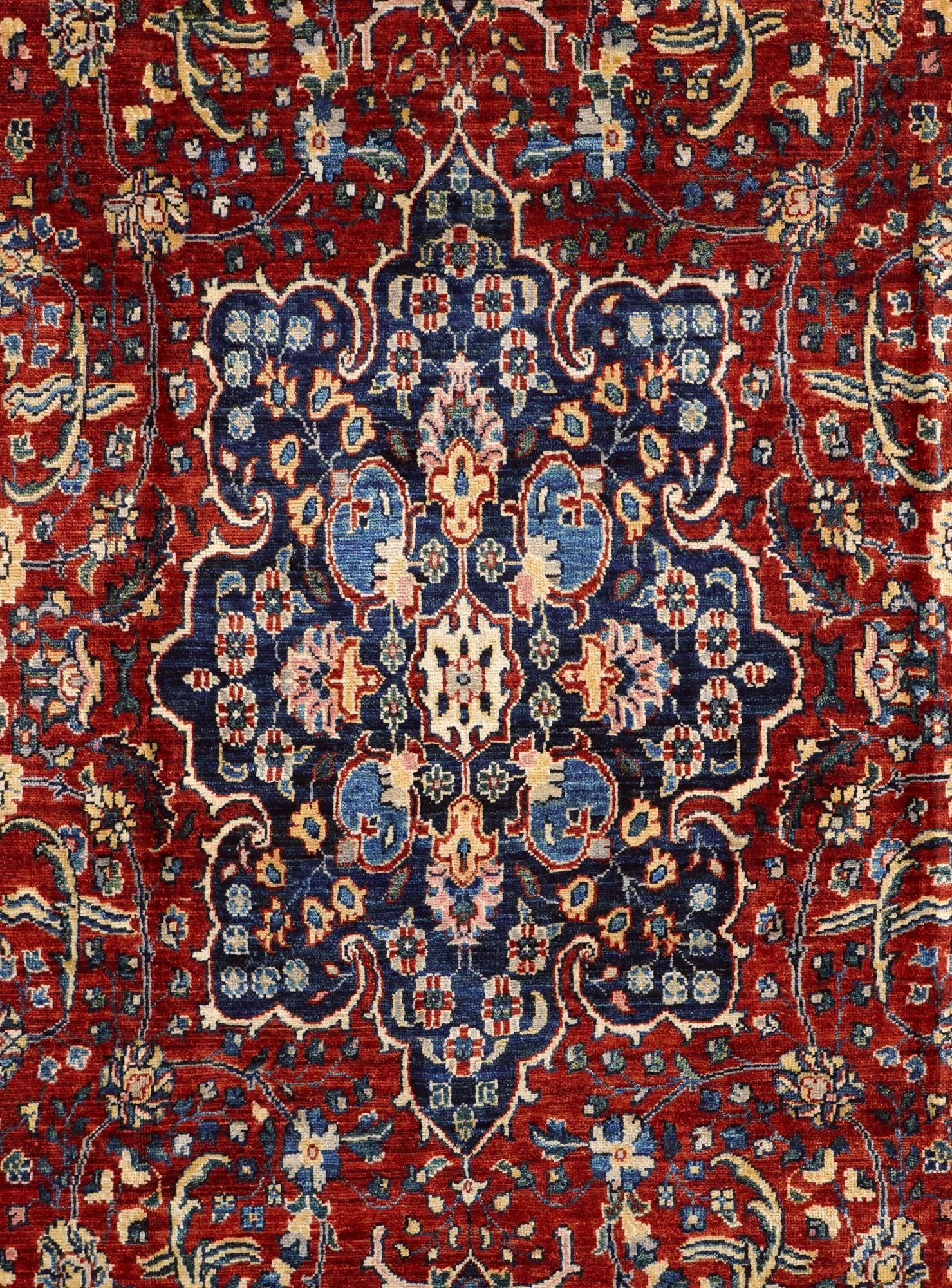 6' 9 x 9' 11 Hand Knotted Heriz Rug