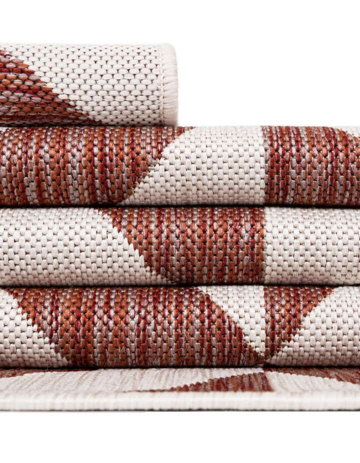 2' x 3' Easy-Clean Jill Zarin Napa Indoor / Outdoor Rug