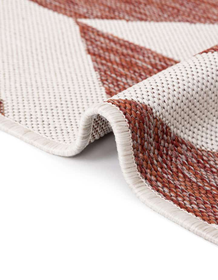 2' x 3' Easy-Clean Jill Zarin Napa Indoor / Outdoor Rug