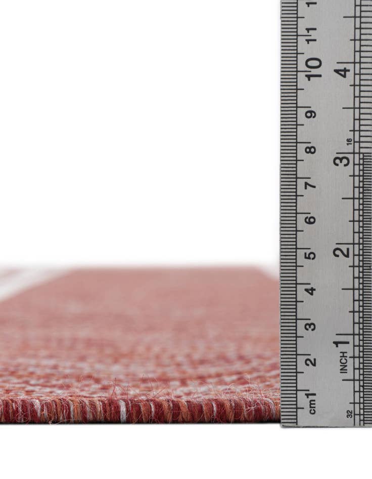 Detail image of 2' x 3' Easy-Clean Jill Zarin Anguilla Indoor / Outdoor Rug