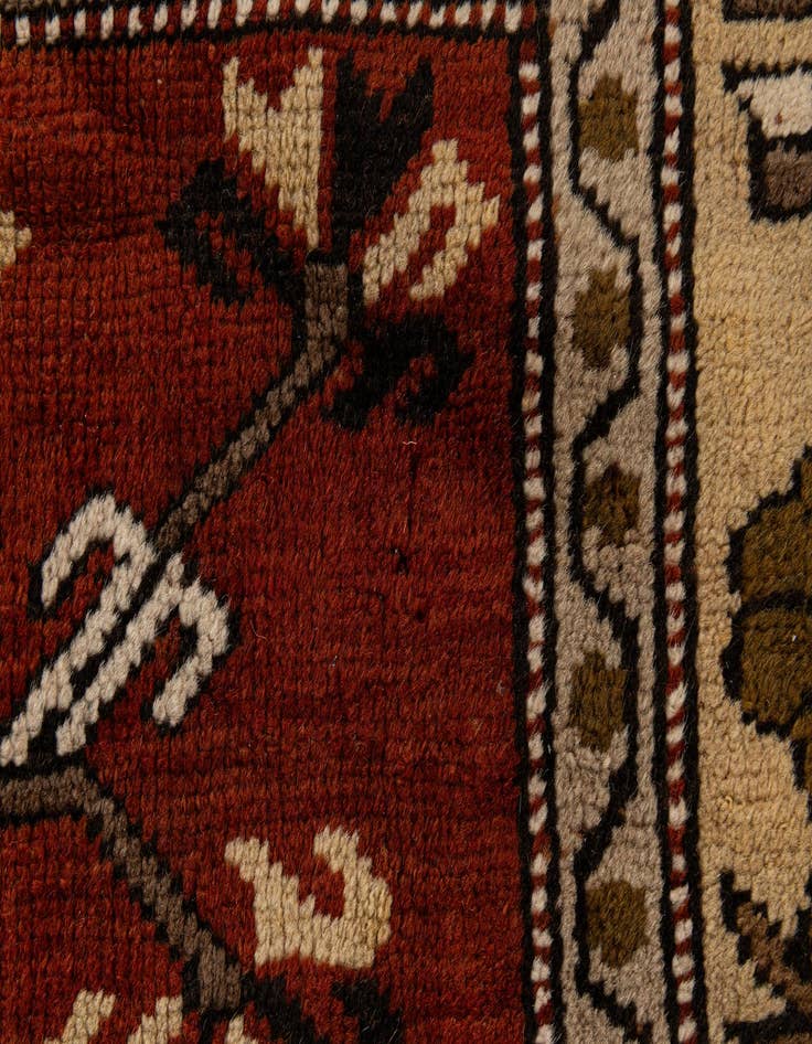 Detail image of 6' 9 x 10' 5  Hand Knotted Kars Wool Rug