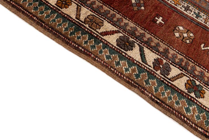 Detail image of 4' 4 x 6' 2 Hand Knotted Kars Wool Rug