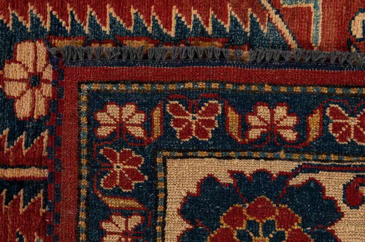 6' 6 x 8' 6 Hand Knotted Kazak Oriental Wool Rug