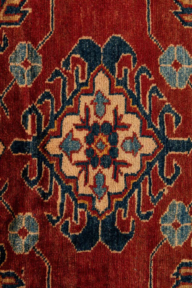 6' 6 x 8' 6 Hand Knotted Kazak Oriental Wool Rug