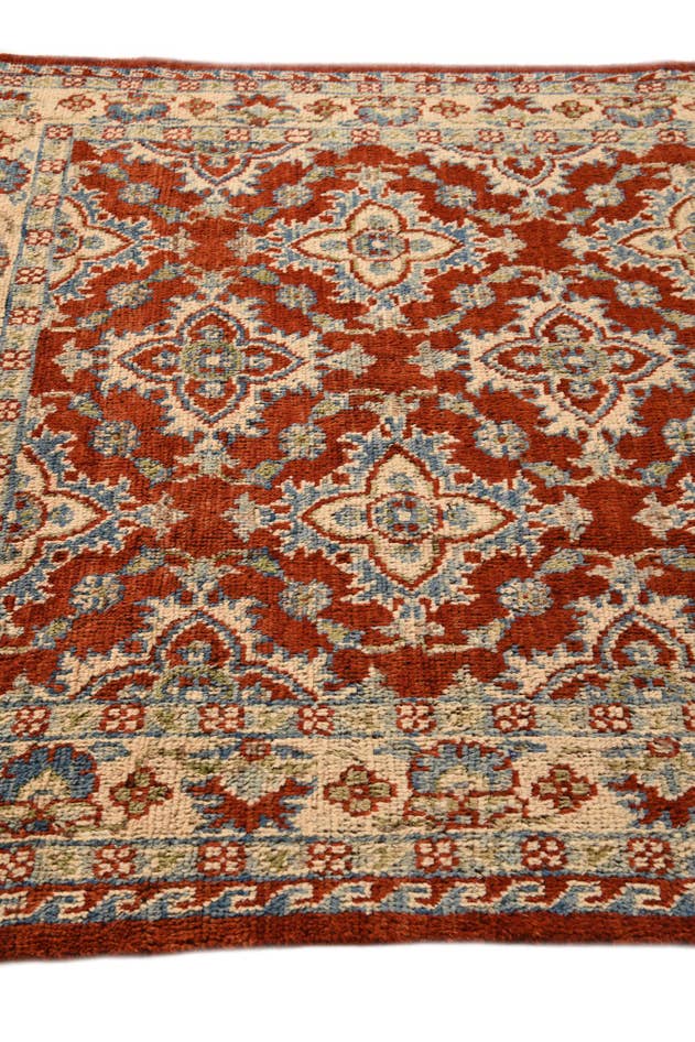 Detail image of 5' 2 x 6' 7 Hand Knotted Kazak Wool Rug
