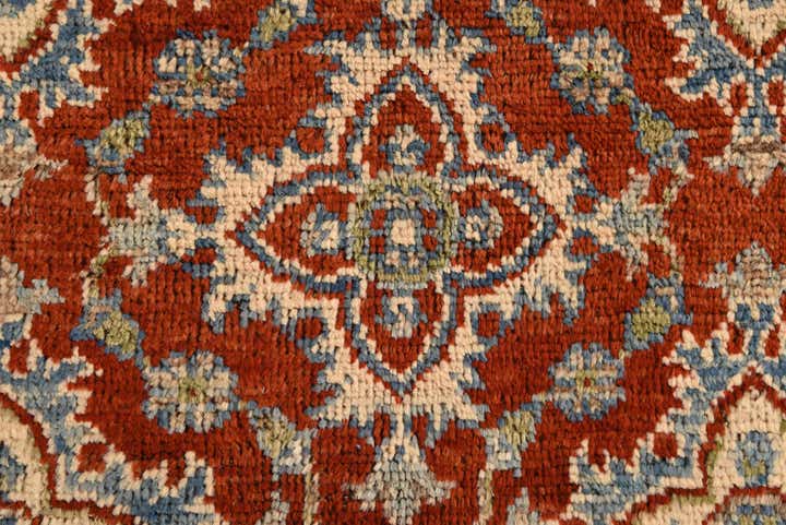 5' 2 x 6' 7 Hand Knotted Kazak Wool Rug