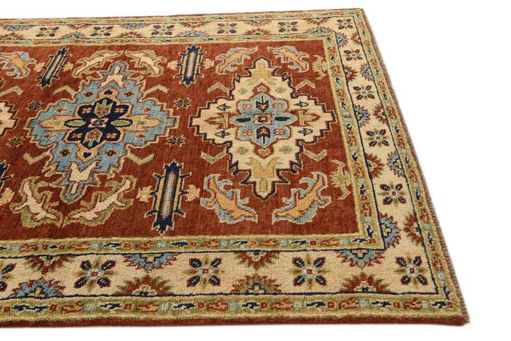 5' 6 x 7' 8 Hand Knotted Kazak Rug